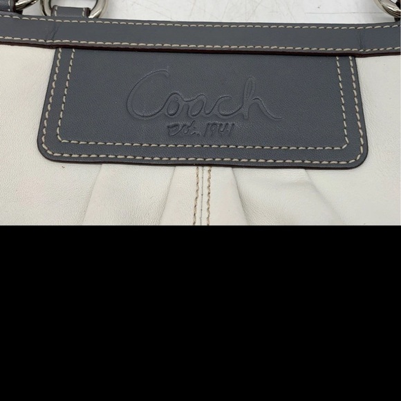 Coach Leather Shoulder Bag White and Gray - Picture 4 of 8